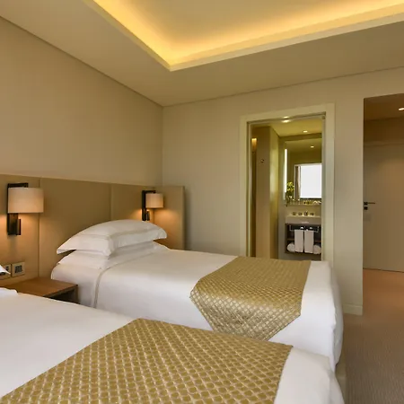 Voco Doha West Bay Suites By Ihg-2